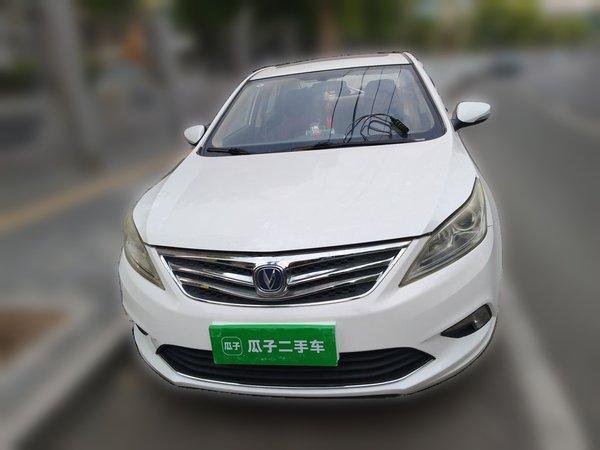 CHANGAN Eado 2015, 87400 км, за 2484 USD