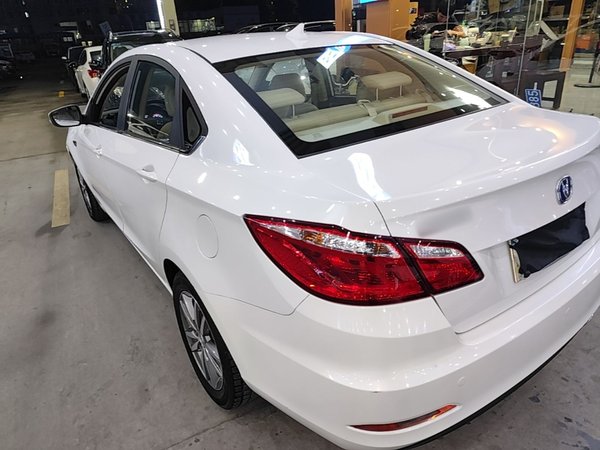 CHANGAN Eado 2016, 70700 км, за 6334 USD