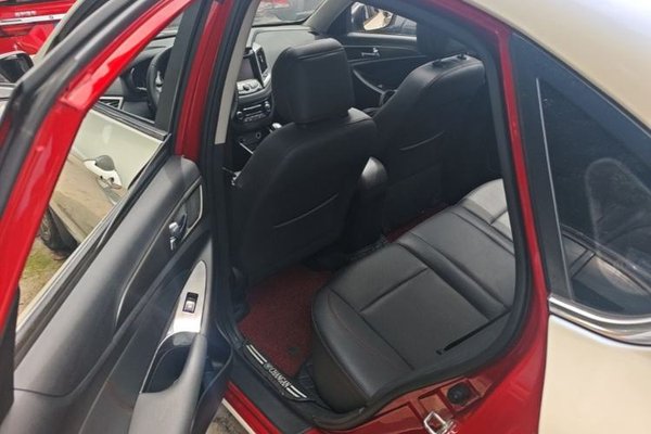 CHANGAN Eado 2016, 73600 км, за 4491 USD - фото 20