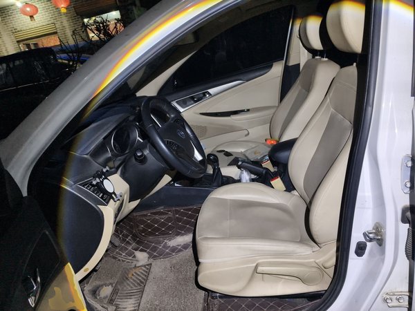 Changan Eado 2016, 86700 км, за 2877 USD - фото 16