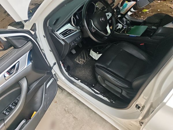 CHANGAN Eado 2019, 119100 км, за 5193 USD - фото 13