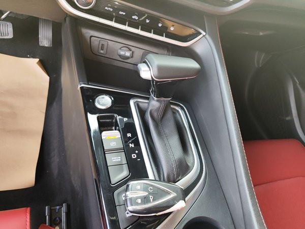 CHANGAN Eado 2020, 33300 км, за 8126 USD - фото 17