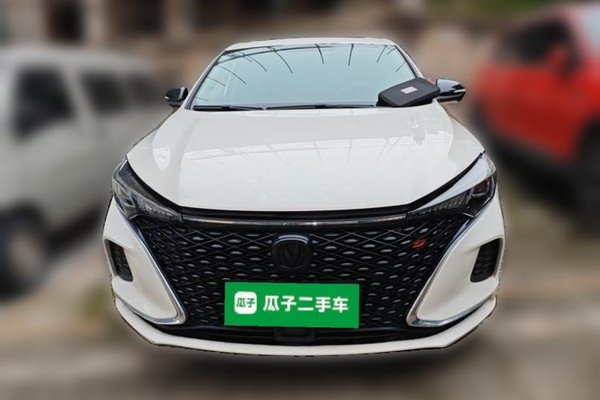 CHANGAN Eado 2020, 34800 км, за 7988 USD