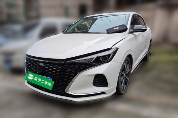 CHANGAN Eado · 2020 год