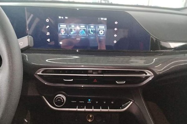 CHANGAN Eado 2020, 44800 км, за 7243 USD - фото 16