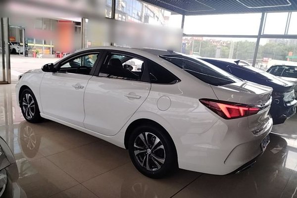 CHANGAN Eado 2020, 44800 км, за 7243 USD