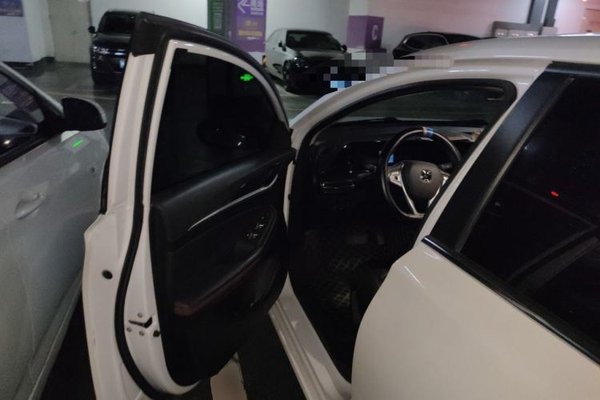 CHANGAN Eado 2020, 33100 км, за 7407 USD - фото 16