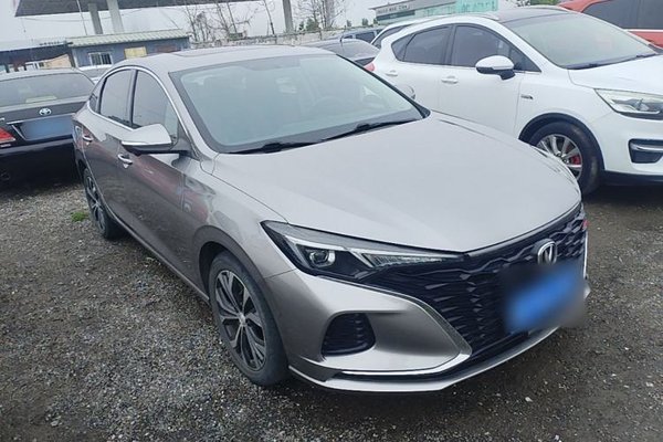 CHANGAN Eado 2021, 36800 км, за 9196 USD