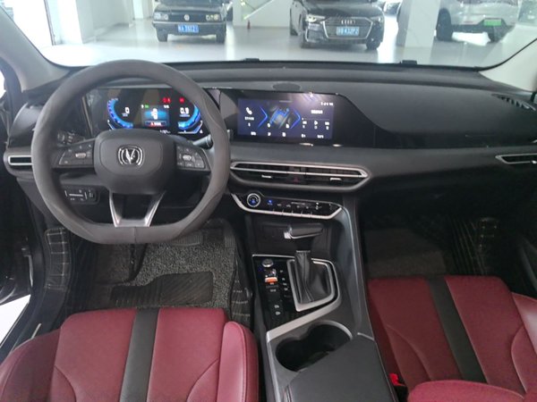 CHANGAN Eado 2021, 71700 км, за 7966 USD - фото 13