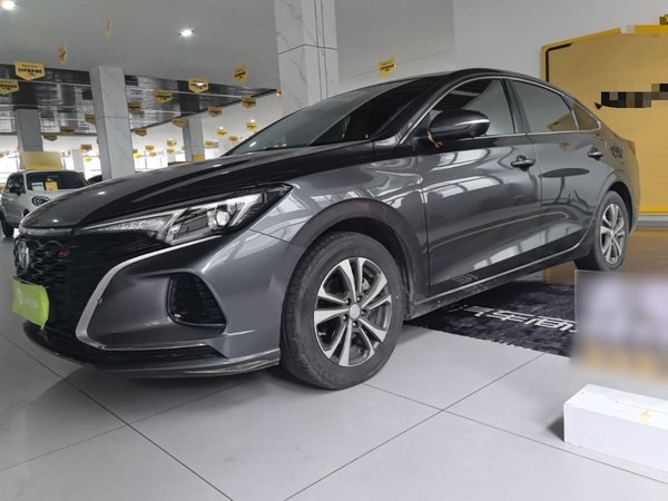 CHANGAN Eado · 2021 год