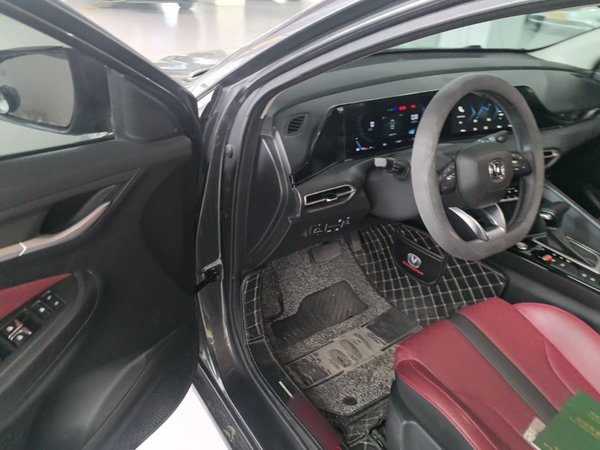 CHANGAN Eado 2021, 71700 км, за 7966 USD - фото 19
