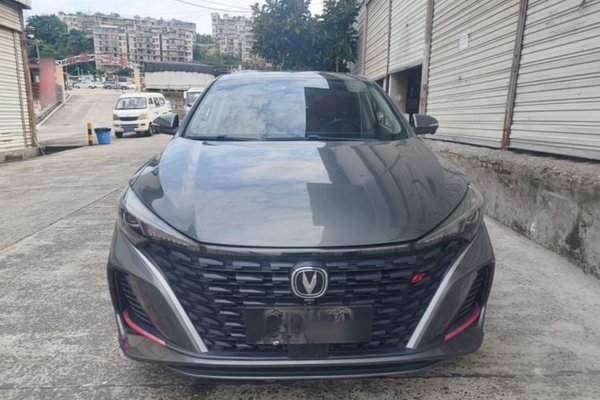 CHANGAN Eado 2023, 34600 км, за 9252 USD