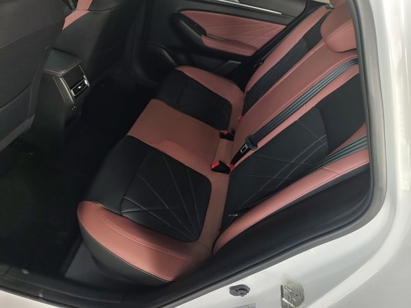 CHANGAN Eado 2023, 1300 км, за 9434 USD - фото 20