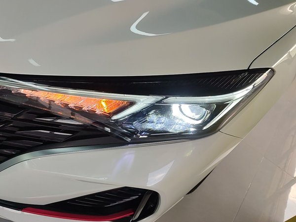 CHANGAN Eado 2023, 1300 км, за 9434 USD - фото 9
