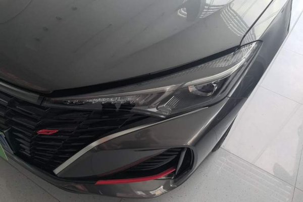 CHANGAN Eado 2024, 6700 км, за 10885 USD - фото 8