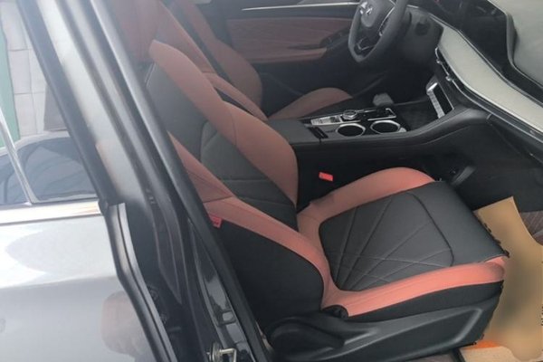 CHANGAN Eado 2024, 6700 км, за 10885 USD - фото 19