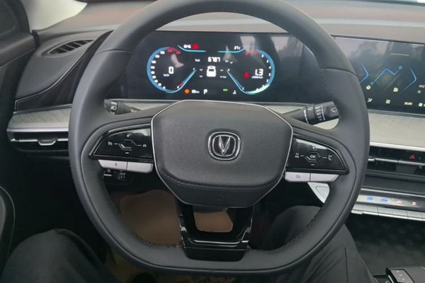 CHANGAN Eado 2024, 6700 км, за 10885 USD - фото 13