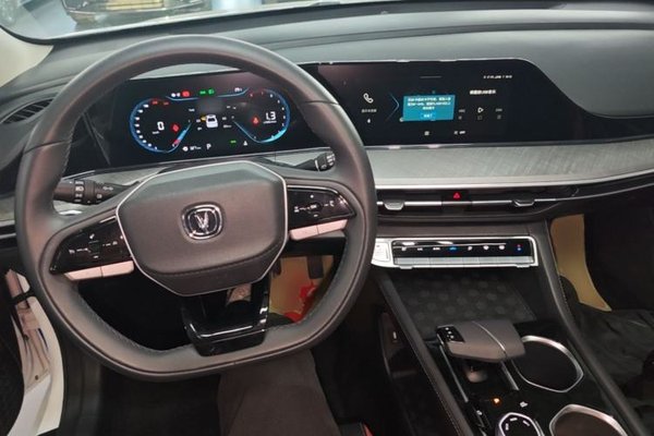 CHANGAN Eado 2024, 20200 км, за 9862 USD - фото 12