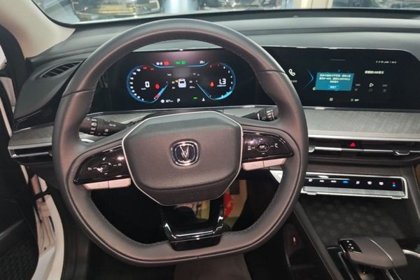 CHANGAN Eado 2024, 20200 км, за 9862 USD - фото 13