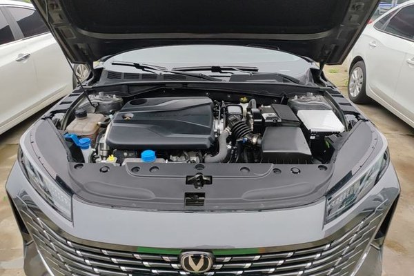 CHANGAN Eado 2024, 33200 км, за 10829 USD - фото 24