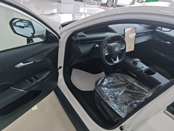 CHANGAN Eado 2025, 100 км, за 11733 USD - фото 19