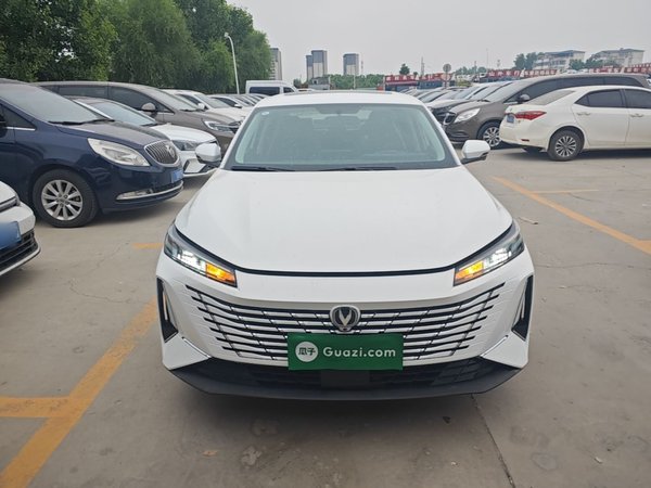 CHANGAN Eado 2025, 6200 км, за 11159 USD