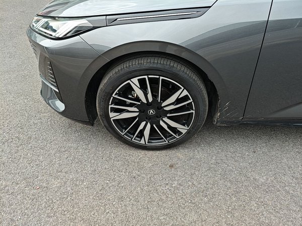 CHANGAN Eado 2026, 1800 км, за 13380 USD - фото 8