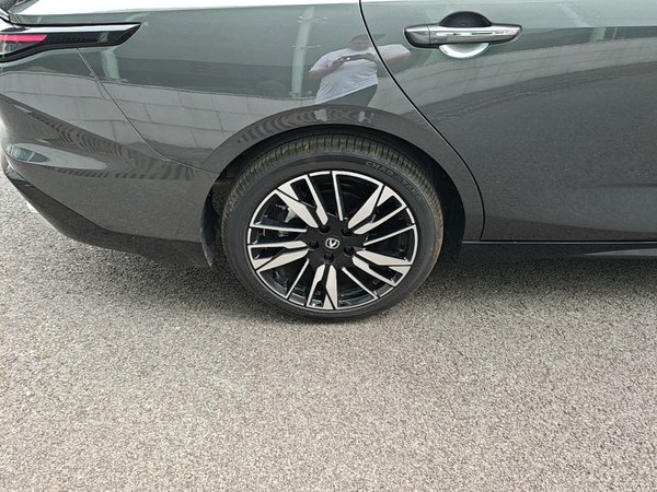 CHANGAN Eado 2026, 1800 км, за 13380 USD - фото 10