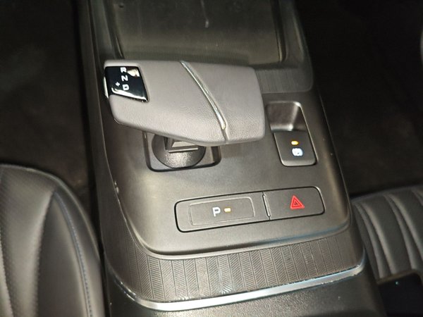 CHANGAN Eado DD 2023, 20000 км, за 10904 USD - фото 8