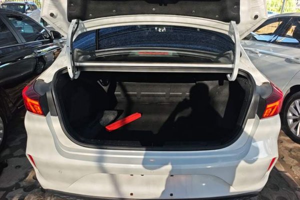 CHANGAN Eado New Energy 2022, 25900 км, за 8993 USD - фото 22