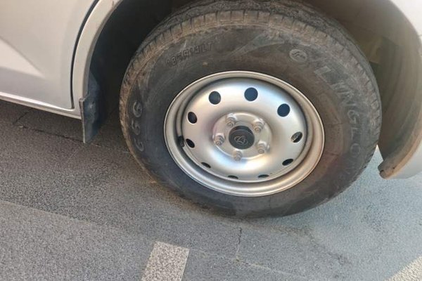 CHANGAN KAICHENG Ruixing M60 2023, 33600 км, за 6751 USD - фото 8