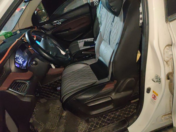 CHANGAN Lingxuan 2017, 30000 км, за 4574 USD - фото 10