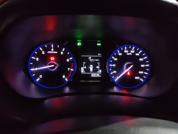 CHANGAN Lingxuan 2017, 30000 км, за 4574 USD - фото 9