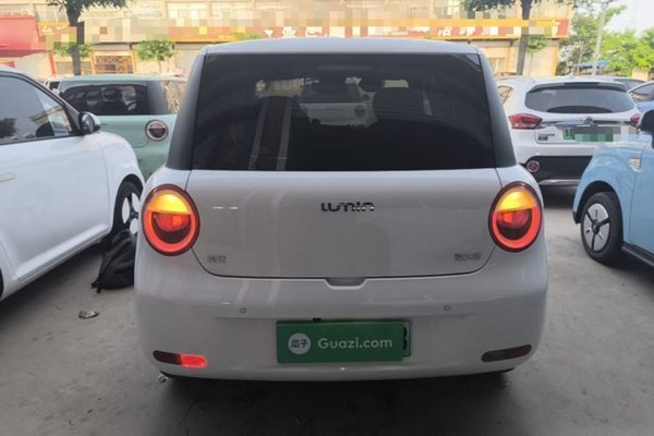 CHANGAN NEVO Lumin 2022, за 6841 USD