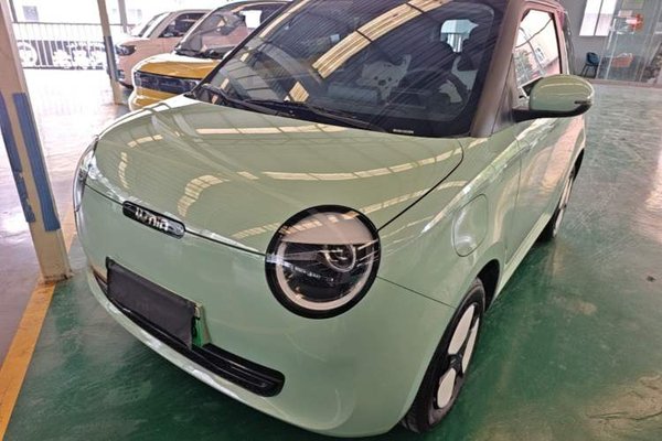 CHANGAN NEVO Lumin · 2023 год