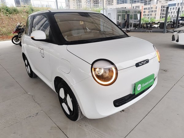 CHANGAN NEVO Lumin 2023, 17300 км, за 7503 USD