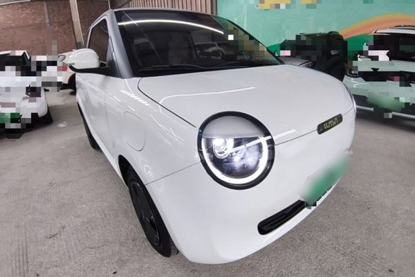 CHANGAN NEVO Lumin 2023, 18500 км, за 7096 USD