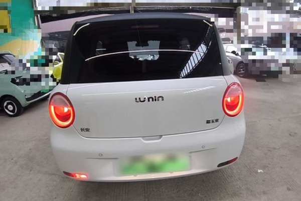 CHANGAN NEVO Lumin 2023, 18500 км, за 7096 USD