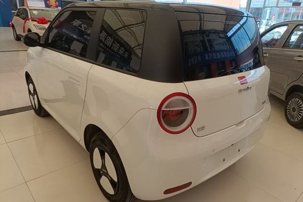 CHANGAN NEVO Lumin 2023, 19600 км, за 7621 USD
