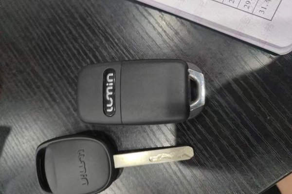 CHANGAN NEVO Lumin 2025, 13000 км, за 8499 USD - фото 12