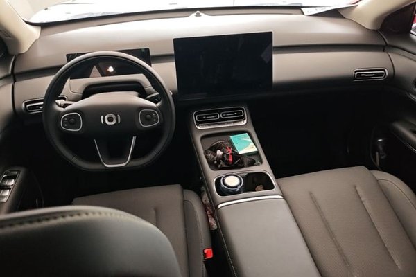 CHANGAN NEVO Q05 2026, 700 км, за 13074 USD - фото 12
