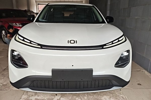 CHANGAN NEVO Q05 2026, 700 км, за 13074 USD