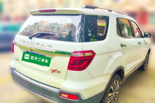 CHANGAN OSHAN CX70 2017, 71100 км, за 5098 USD