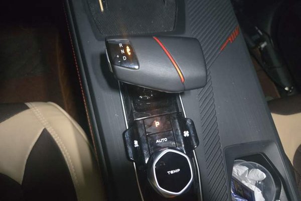 CHANGAN OSHAN Z6 2022, 65199 км, за 9225 USD - фото 15