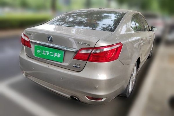 CHANGAN Raeton 2014, 159800 км, за 2690 USD