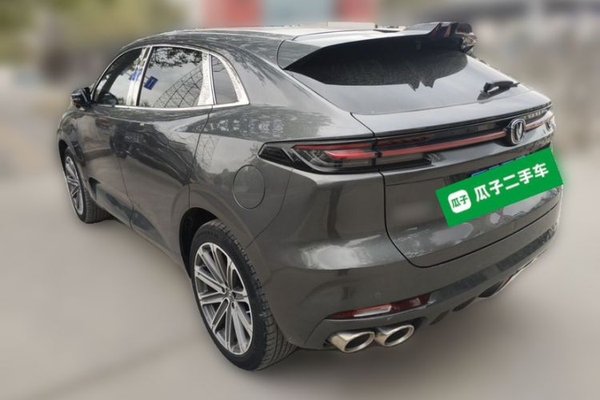 CHANGAN UNI-K 2021, 25300 км, за 14293 USD