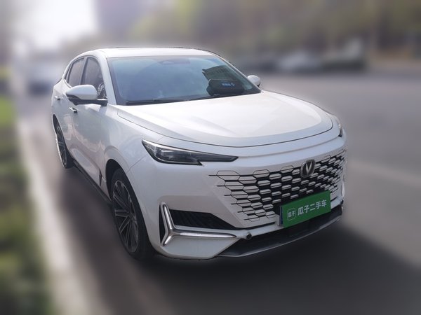 CHANGAN UNI-K 2021, 48200 км, за 12971 USD