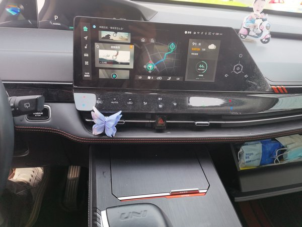 CHANGAN UNI-K 2021, 48200 км, за 12971 USD - фото 15