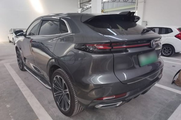 CHANGAN UNI-K iDD 2022, 56000 км, за 14175 USD