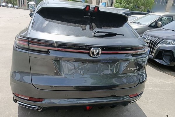 CHANGAN UNI-K iDD 2022, 57800 км, за 12792 USD